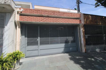 Casa à venda com 150m², 3 quartos e 2 vagasFachada 