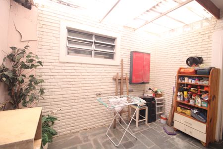 Casa à venda com 150m², 3 quartos e 2 vagasÁrea de Serviço