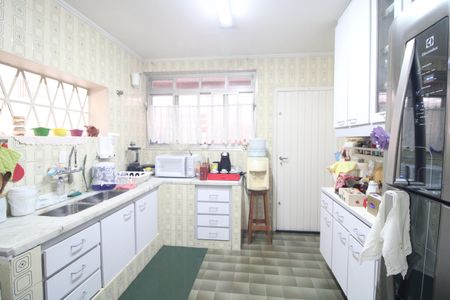 Casa à venda com 150m², 3 quartos e 2 vagasCozinha