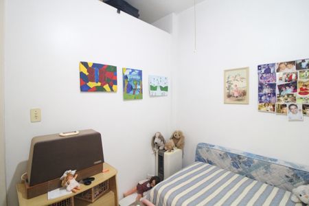 Casa à venda com 150m², 3 quartos e 2 vagasQuarto 2