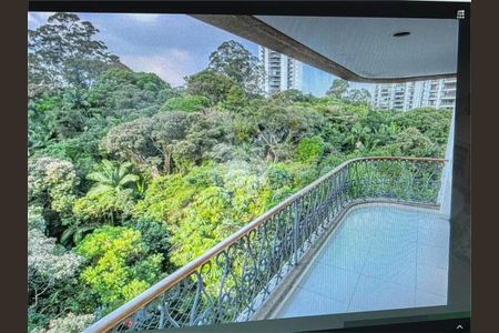 Apartamento à venda com 329m², 3 quartos e 3 vagas