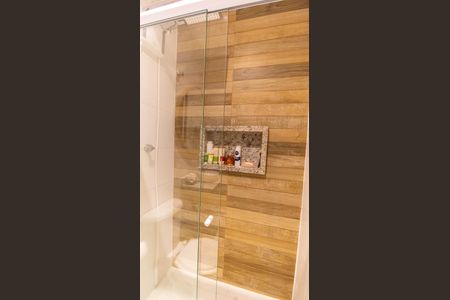 Casa à venda com 140m², 3 quartos e 2 vagas Casa à venda com 140m², 3 quartos e 2 vagasBanheiro Social 2