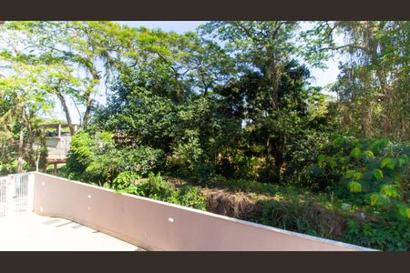 Casa à venda com 140m², 3 quartos e 2 vagas Casa à venda com 140m², 3 quartos e 2 vagasSuíte vista