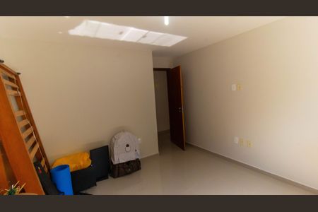 Casa à venda com 140m², 3 quartos e 2 vagas Casa à venda com 140m², 3 quartos e 2 vagasQuarto 3