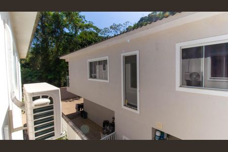 Casa à venda com 140m², 3 quartos e 2 vagas Casa à venda com 140m², 3 quartos e 2 vagasQuarto 3 vista