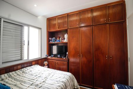 Apartamento à venda com 89m², 3 quartos e 2 vagasQuarto 1