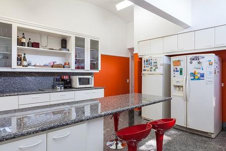 Casa à venda com 589m², 3 quartos e 6 vagas