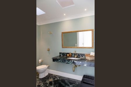 Casa à venda com 589m², 3 quartos e 6 vagas