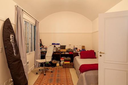 Casa à venda com 589m², 3 quartos e 6 vagas