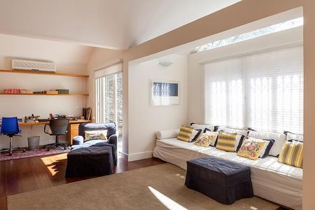 Casa à venda com 589m², 3 quartos e 6 vagas