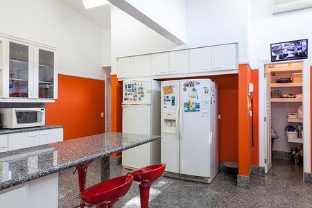 Casa à venda com 589m², 3 quartos e 6 vagas