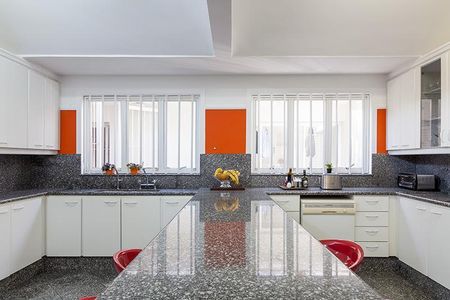 Casa à venda com 589m², 3 quartos e 6 vagas