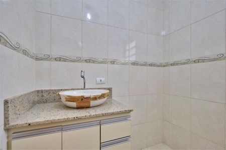 Casa à venda com 124m², 3 quartos e 2 vagas