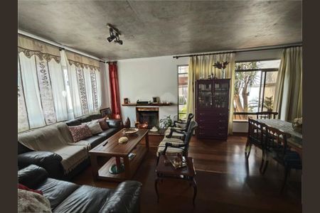 Casa à venda com 5 quartos, 265m² em Planalto Paulista, São Paulo