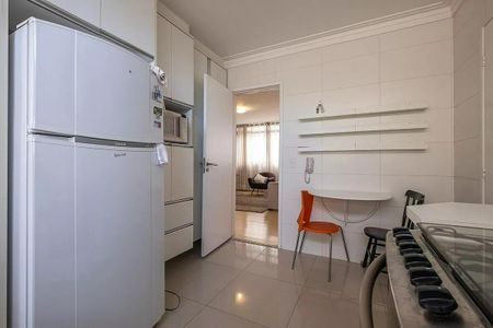 Apartamento à venda com 130m², 3 quartos e 1 vaga