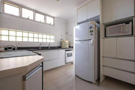 Apartamento à venda com 130m², 3 quartos e 1 vaga