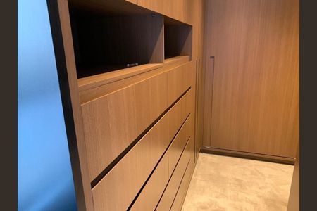 Apartamento à venda com 1 quarto, 97m² em Centro, Campinas