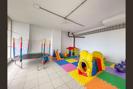 Apartamento à venda com 107m², 3 quartos e 1 vaga Apartamento à venda com 107m², 3 quartos e 1 vagaÁrea comum