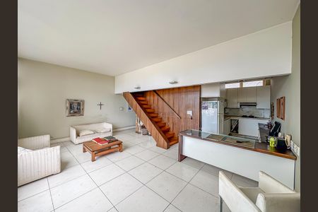 Apartamento à venda com 107m², 3 quartos e 1 vaga Apartamento à venda com 107m², 3 quartos e 1 vagaSala