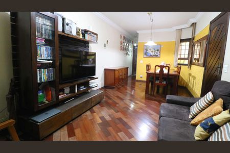 Casa à venda com 125m², 3 quartos e 2 vagas