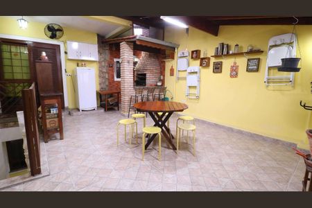 Casa à venda com 125m², 3 quartos e 2 vagas