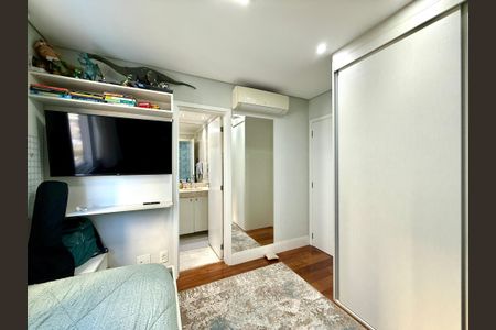 Apartamento à venda com 154m², 3 quartos e 3 vagas Apartamento à venda com 154m², 3 quartos e 3 vagasSuíte 2