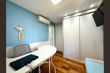 Apartamento à venda com 154m², 3 quartos e 3 vagas Apartamento à venda com 154m², 3 quartos e 3 vagasSuíte 3