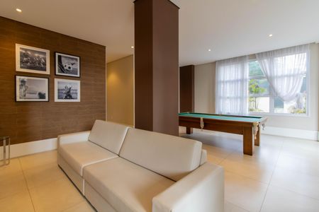 Apartamento à venda com 154m², 3 quartos e 3 vagas Apartamento à venda com 154m², 3 quartos e 3 vagasÁrea comum