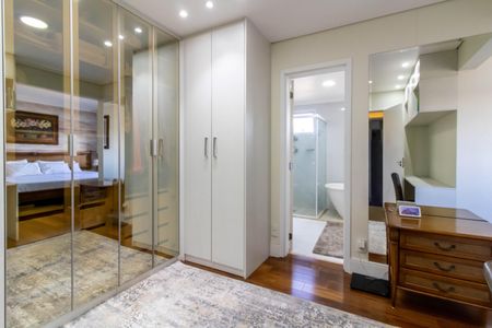 Apartamento à venda com 154m², 3 quartos e 3 vagas Apartamento à venda com 154m², 3 quartos e 3 vagasSuíte 1