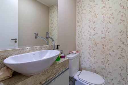 Apartamento à venda com 154m², 3 quartos e 3 vagas Apartamento à venda com 154m², 3 quartos e 3 vagasLavabo