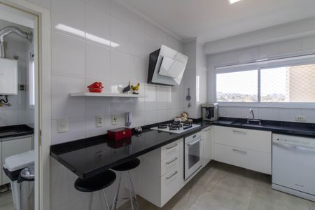 Apartamento à venda com 154m², 3 quartos e 3 vagas Apartamento à venda com 154m², 3 quartos e 3 vagasCozinha