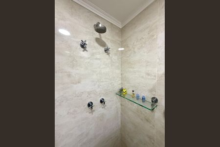 Apartamento à venda com 154m², 3 quartos e 3 vagas Apartamento à venda com 154m², 3 quartos e 3 vagasSuíte 3 Banheiro