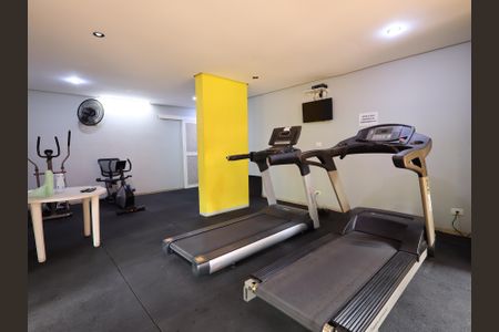 Apartamento para alugar com 110m², 2 quartos e 2 vagasÁrea comum - Academia