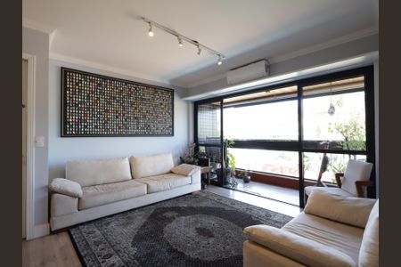 Apartamento para alugar com 110m², 2 quartos e 2 vagasSala