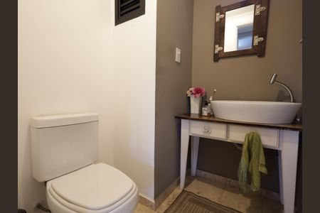 Apartamento para alugar com 110m², 2 quartos e 2 vagasLavabo