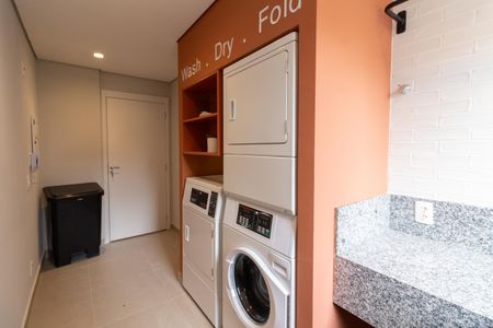 Apartamento para alugar com 25m², 1 quarto e sem vaga Apartamento para alugar com 25m², 1 quarto e sem vagaÁrea comum - Lavanderia