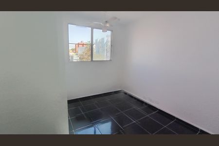 Sala de apartamento para alugar com 2 quartos, 47m² em Vila Urupes, Suzano