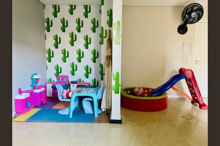 Apartamento à venda com 43m², 2 quartos e 1 vaga Apartamento à venda com 43m², 2 quartos e 1 vagaBrinquedoteca