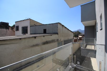 Casa de condomínio à venda com 81m², 2 quartos e 1 vagaSuíte 2 - Varanda