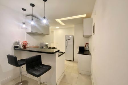 Apartamento à venda com 56m², 1 quarto e sem vaga Apartamento à venda com 56m², 1 quarto e sem vagaCozinha