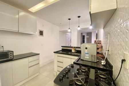 Apartamento à venda com 56m², 1 quarto e sem vaga Apartamento à venda com 56m², 1 quarto e sem vagaCozinha
