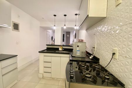 Apartamento à venda com 56m², 1 quarto e sem vaga Apartamento à venda com 56m², 1 quarto e sem vagaCozinha