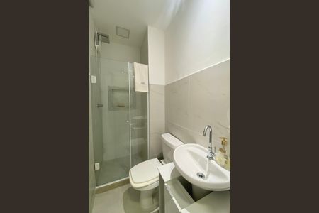 Apartamento à venda com 56m², 1 quarto e sem vaga Apartamento à venda com 56m², 1 quarto e sem vagaBanheiro social