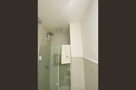 Apartamento à venda com 56m², 1 quarto e sem vaga Apartamento à venda com 56m², 1 quarto e sem vagaBanheiro social