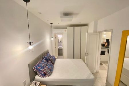 Apartamento à venda com 56m², 1 quarto e sem vaga Apartamento à venda com 56m², 1 quarto e sem vagaSuite