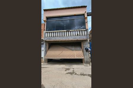 Casa para alugar com 120m², 3 quartos e 2 vagasFachada