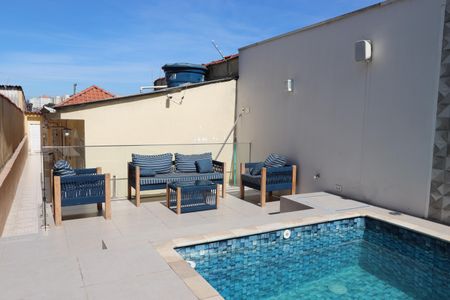 Casa à venda com 250m², 2 quartos e 2 vagasÁrea comum - Piscina
