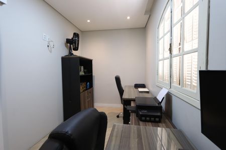 Casa à venda com 250m², 2 quartos e 2 vagasQuarto 2