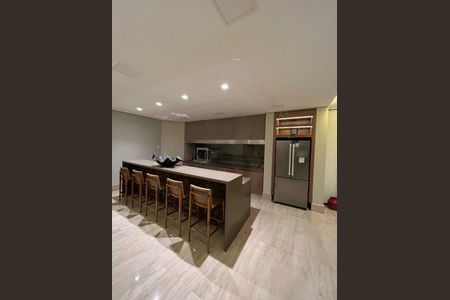Casa à venda com 640m², 4 quartos e 6 vagas