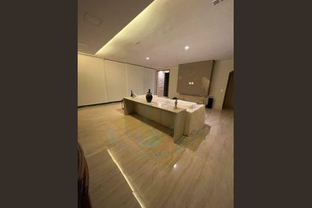 Casa à venda com 640m², 4 quartos e 6 vagas